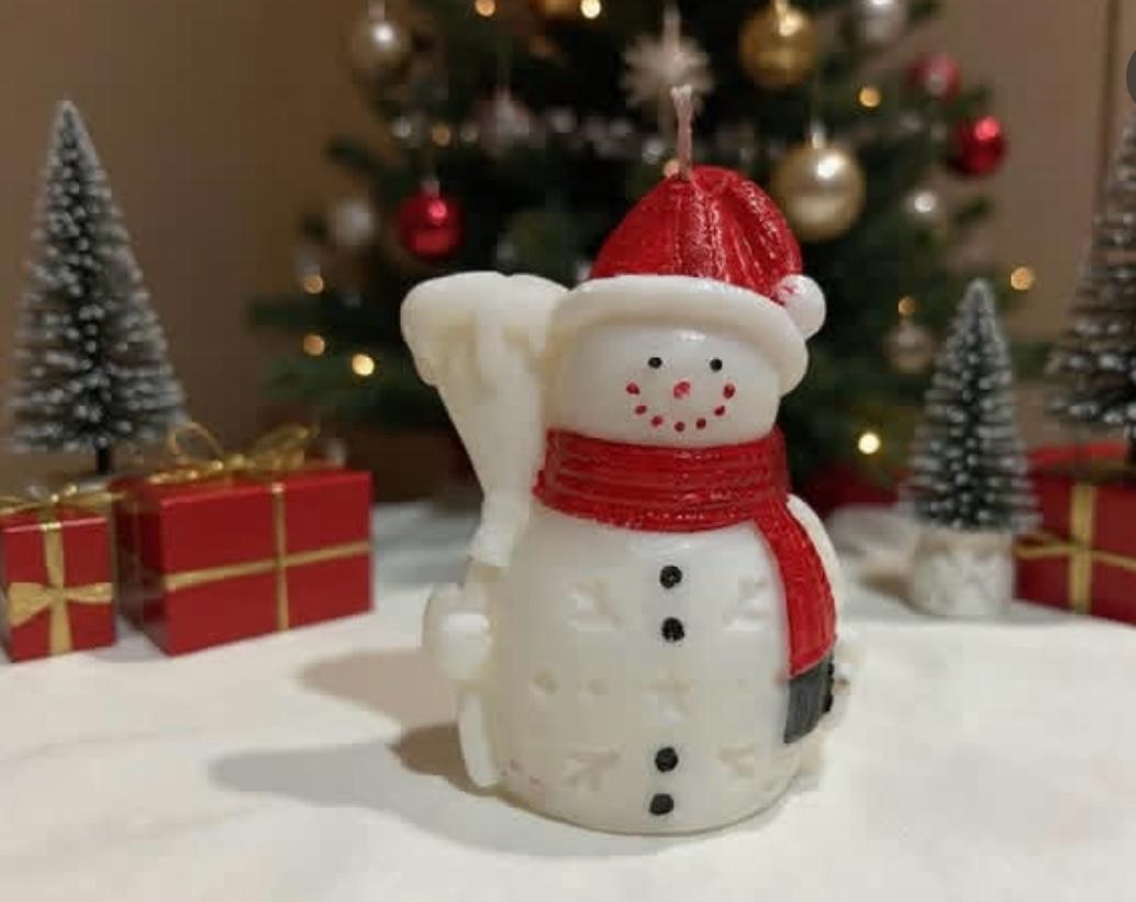 Snowman Christmas candle